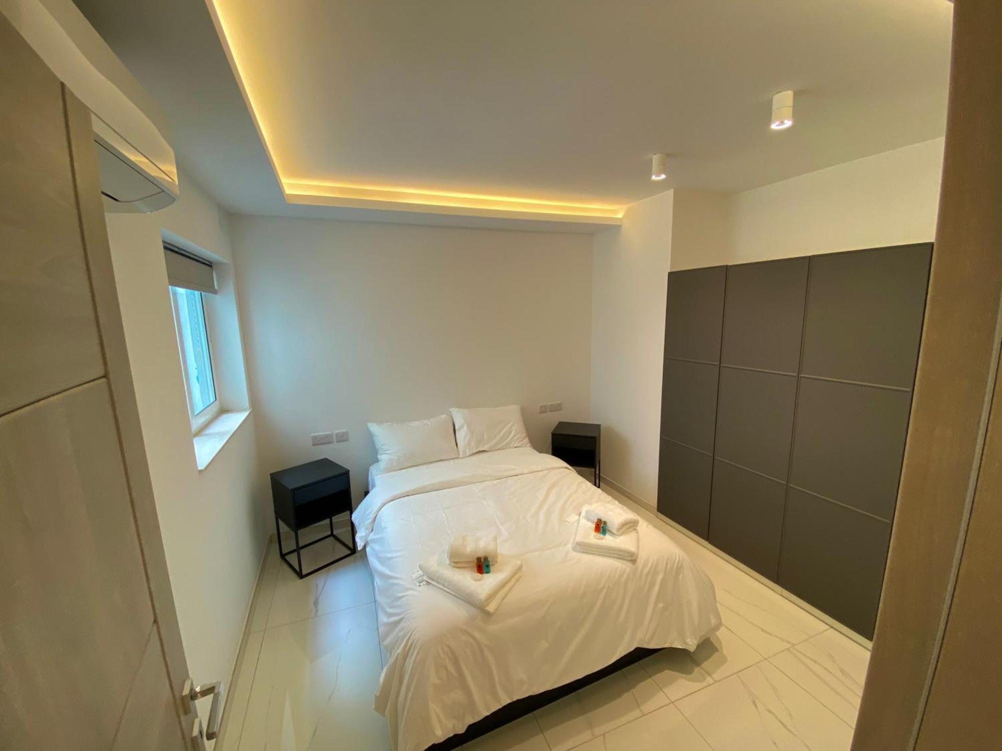 Tigne Sliema Three Bedrooms Apartment Εξωτερικό φωτογραφία